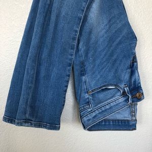 🌸 5 for $50 - BDG Denim Jeans